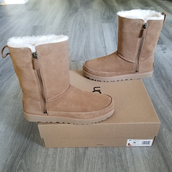 classic zip short ugg